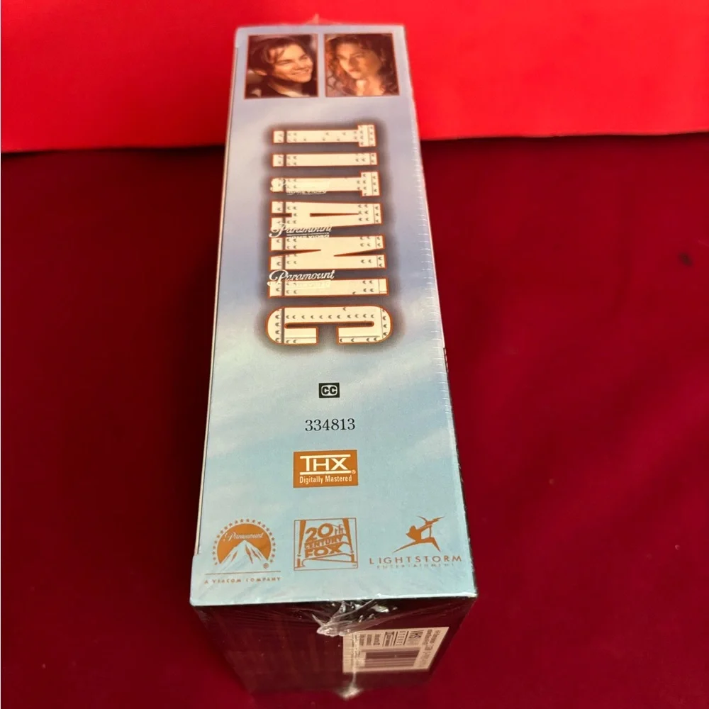 New in factory sealed packaging VHS Titanic 1997